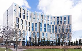 Park Grand London Heathrow